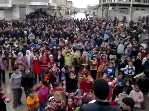 فري برس أطفال صوران ريف حماه الاحد 8 1 2012