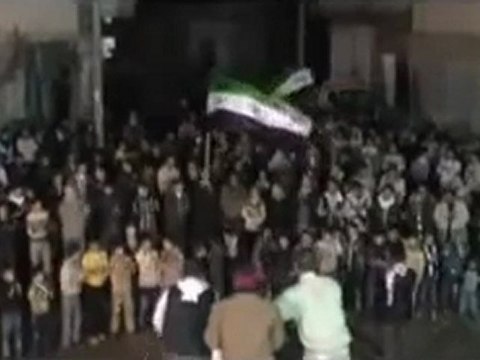 فري برس حمص تلبيسة مظاهرة مسائية رائعة ردا على خطاب الكاذب بدكم بشار لا والله 10 1 2012