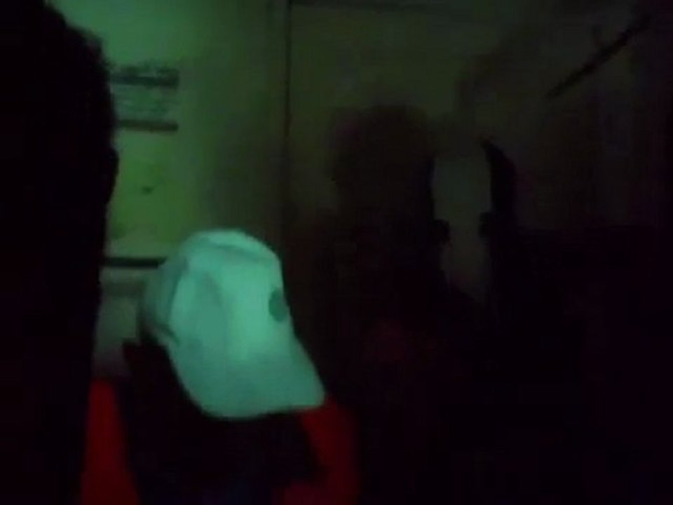 فري برس   اللاذقية   احد المعتقلين يشرح التعذيب الذي تعرض له 16 1 2012