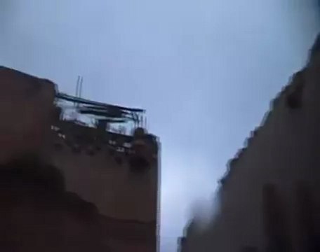 فري برس حمص باب هود القصف على المنازل وتدميرها 19 1 2012