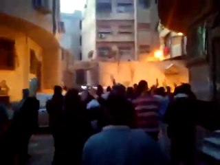 فري برس   مظاهرة في حي الميدان بالقاعة 19 1 2012