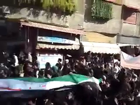 فري برس مظاهرة زملكا ريف دمشق جمعة معتقلي الثورة 20 1 2012 ج1