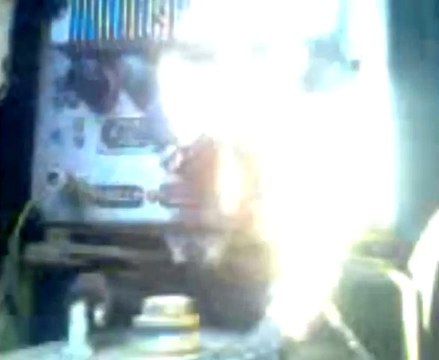 فري برس مسرب درعا بصر الحرير اقتحام عصابات الاسد بالدبابات والمدرعا للمدينه 21 1 2012 جــ1