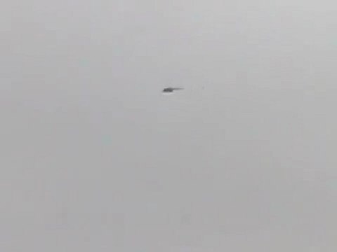 فري برس حلب عندان تحليق طيران في سماء المدينة ظهرا 21 1 2012