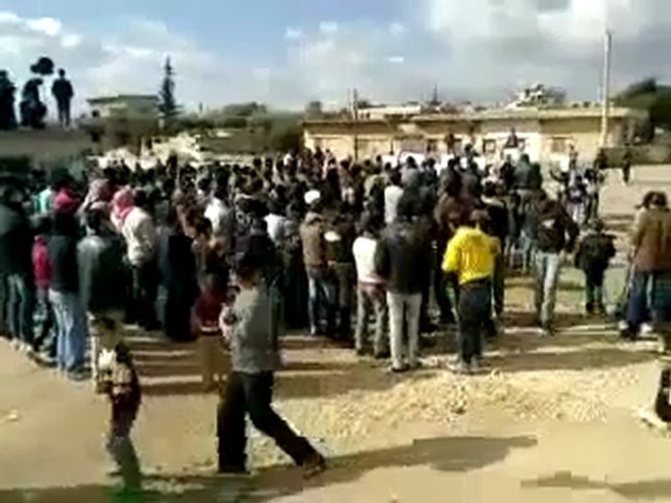 فري برس   حوران علما مظاهرة حاشدة بعد صلاة العصر الأحد 22 1 2012