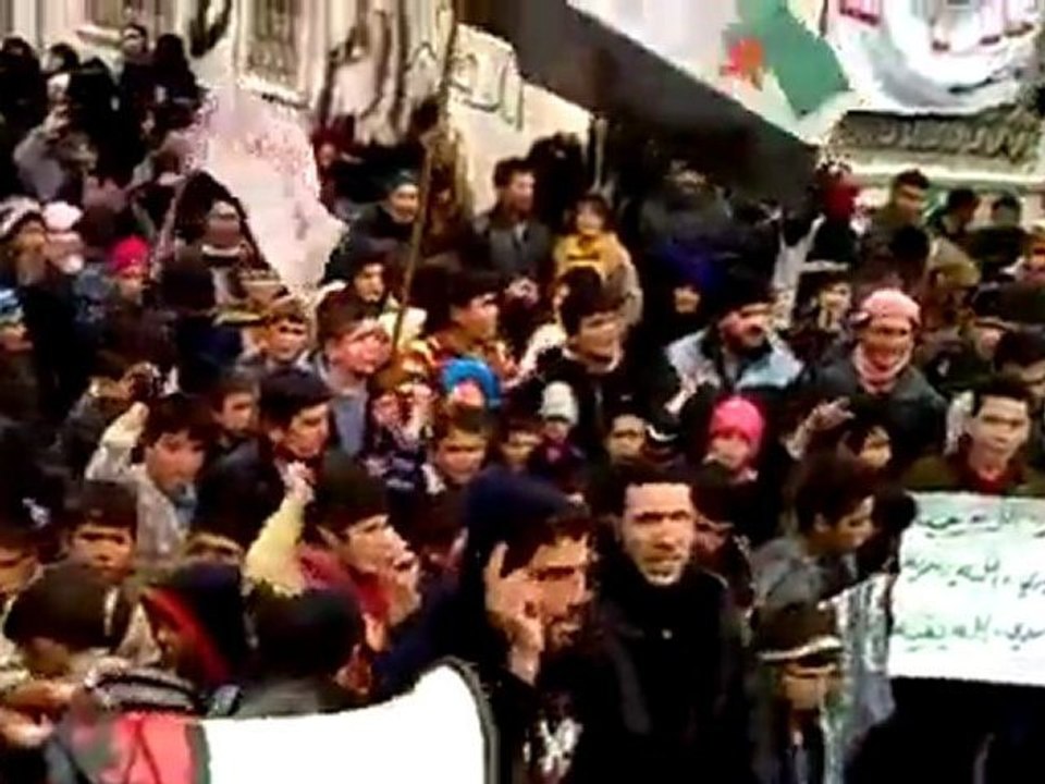 فري برس   معرة النعمان   كفرروما الشعب يريد اعدامك بشار 23 1 2012