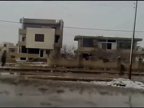 فري برس ريف دمشق عسال الورد القلمون دبابة متجهة الى طريق رنكوس 22 1 2012