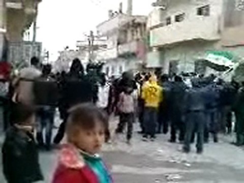 فري برس الحسكة حي غويران تحية ودعاء للجيش الحروالمدن المحاصرة 24 1 2012