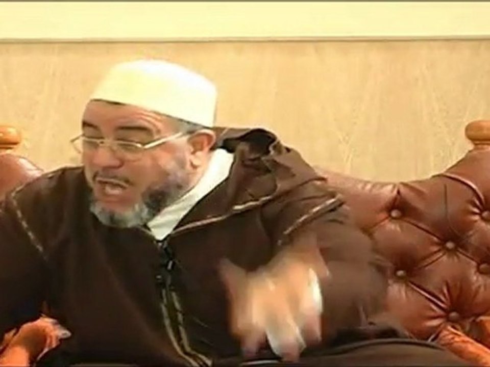 رفقا بكم إخواني المعطلين احراق الذات تغضب رب العالمين