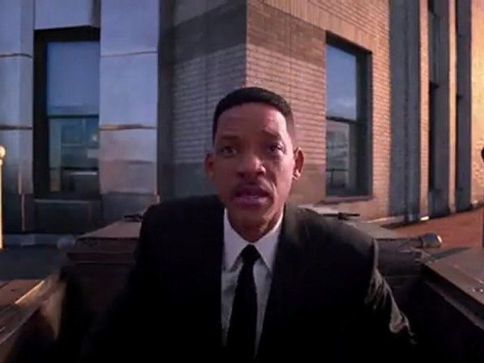 Men in Black 3 official trailer opens in May 2012