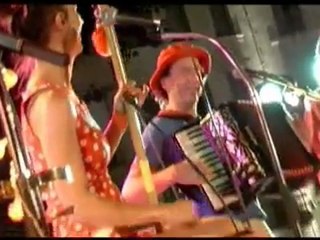 L'Art à Tatouille - Y' a des cons partout