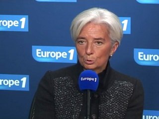Zone euro: Lagarde évoque "un coupe-feu" contre la contagion de la crise