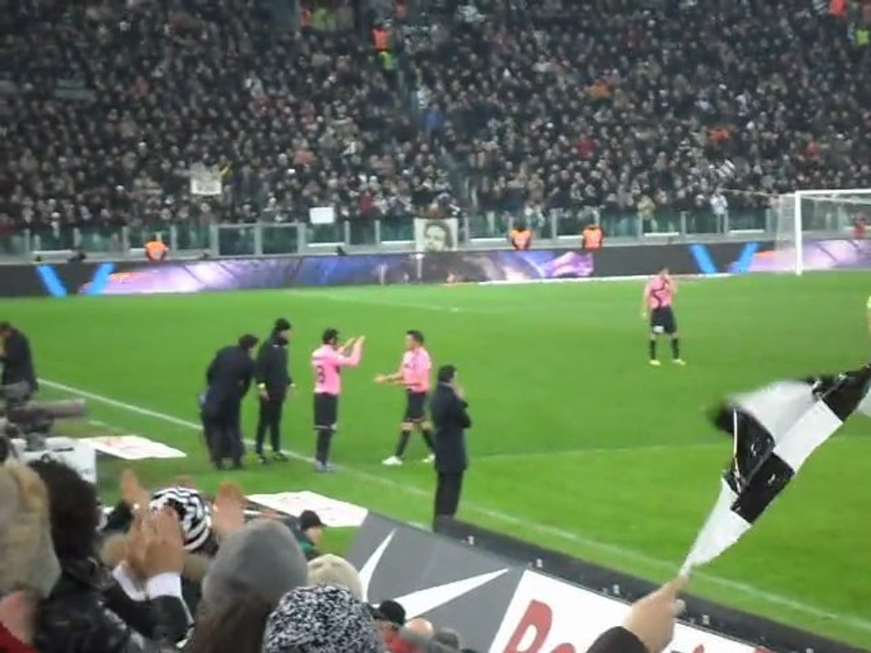 Sostituzione Del Piero Standing Ovation JUVENTUS - Roma 3-0 TIM CUP 24-01-12