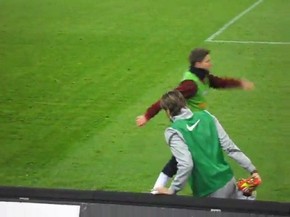 Riscaldamento Vidal, Matri, Quagliarella JUVENTUS - Roma 3-0 TIM CUP 24-01-12