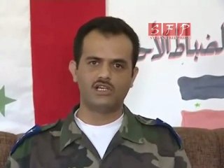 انشقاق النقيب ايهم كردي من حماه