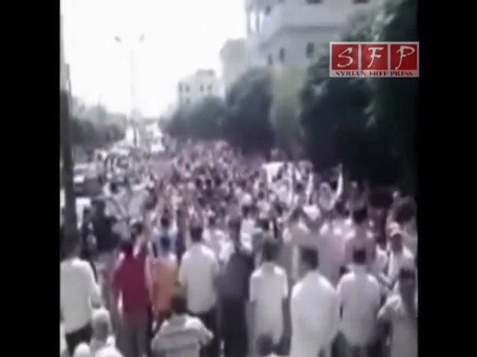 فري برس   ادلب معرتمصرين  جمعة الموت ولا المذلة 2 9 2011
