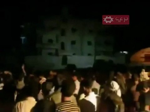 فري برس ادلب سرمين بالروح بالدم نفديك يا شهيد 7 9 2011