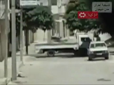 فري برس إدلب خان شيخون باصات المعتقلين 18 9 2011