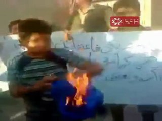 فري برس   القورية حرق ملابس المدرسة اضراباً حتى اسقاط النظام 18 9 2011