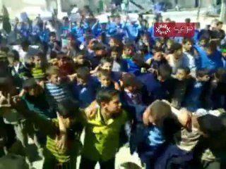 فري برس   ادلب   معرشورين    مظاهرة طلابية  22 9 2011
