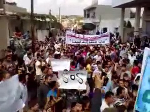 فري برس حماة كرناز مظاهرة حاشدة في جمعة المجلس الوطني يمثلني 7 10 2011