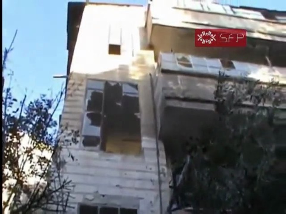 فري برس   حمص  باب سباع أثار الدمار بعد القصف 9 10 2011