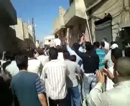 فري برس حمص تلبيسة مظاهرة رغم الحصار جمعة احرار الجيش 14 10 2011