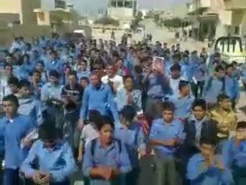 فري برس مظاهرة طلاب المدارس خان شيخون 16 10 2011 ج2
