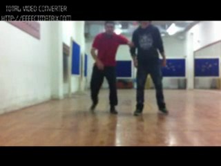 Ümit Uçur ve mustafa Köle hip hop dans etmeye kalkarsa.:D