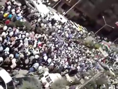 فري برس حرائر مدينة دوما تشييع الشهيد 20 10 2011