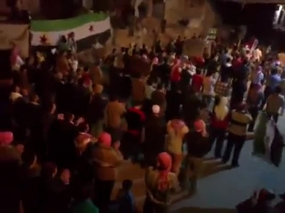 فري برس   حلب عندان اثنين الاسيرة نسرين بكور 24 10 2011 ج1