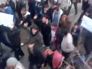 فري برس   ادلب كفروما جمعة الله اكبر 4 11 2011