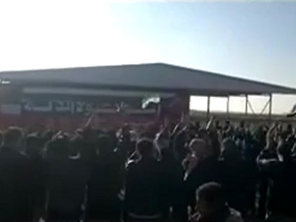 فري برس   حوران جاسم مظاهرة اول أيام العيد في 6 11 2011 ج2