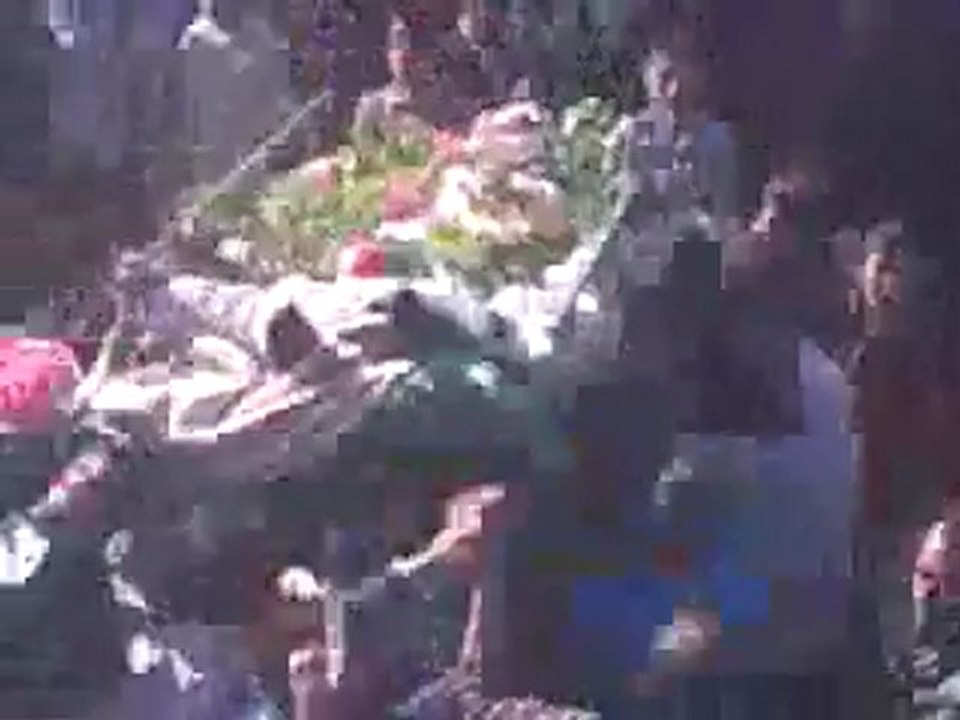 فري برس  حماة حيالين مظاهرة حاشدة اثناء تشييع جثمان الشهيد هيثم محمد الحمدو 11 11 2011