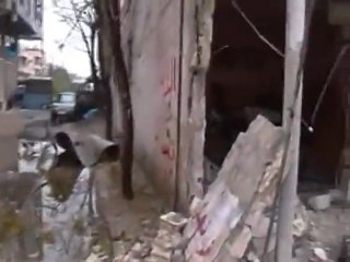 فري برس   باباعمرو الدمار الكبير الذي خلفه القصف 16 11 2011