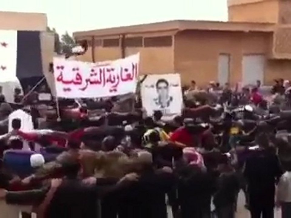 فري برس   حوران   الغارية الشرقية  جمعة طرد السفراء   18 11 2011 ج1