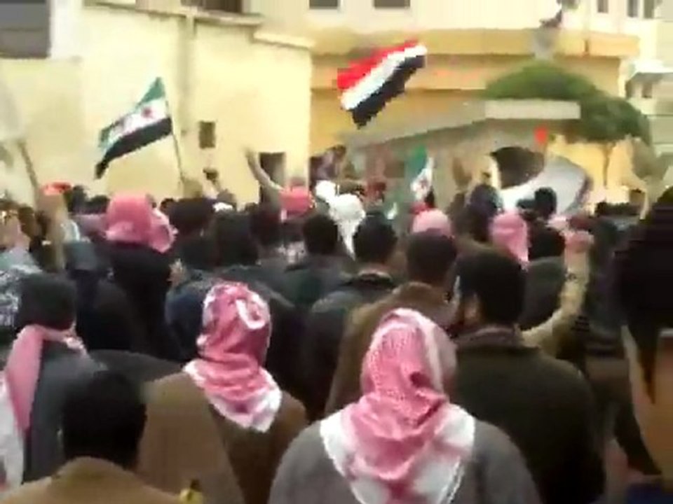 فري برس   حلب    أخترين  جمعة طرد السفراء 18 11 2011 ج2