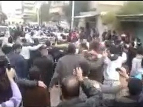 فري برس حماة مظاهرة رائعة لاحرار حي جنوب الملعب في جمعة طرد السفراء 18 11 2011