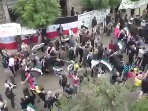 فري برس ريف حلب تل رفعت جمعة طرد السفراء 18 11 2011 ج3
