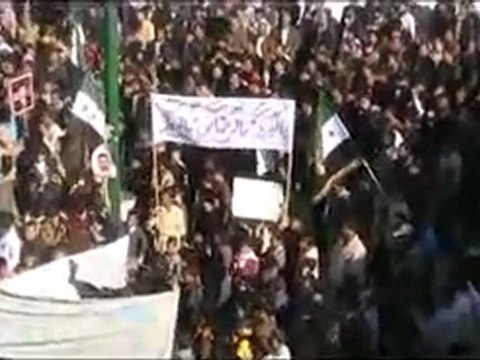 فري برس حمص الحولة مظاهرة حاشدة في جمعة الجيش الحر يحميني 15 11 2011