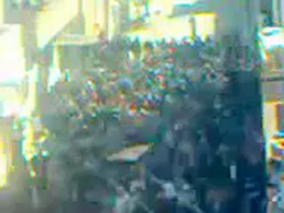 فري برس   حماه حي الحميدية جمعة الجيش الحر يحميني 25 11 2011