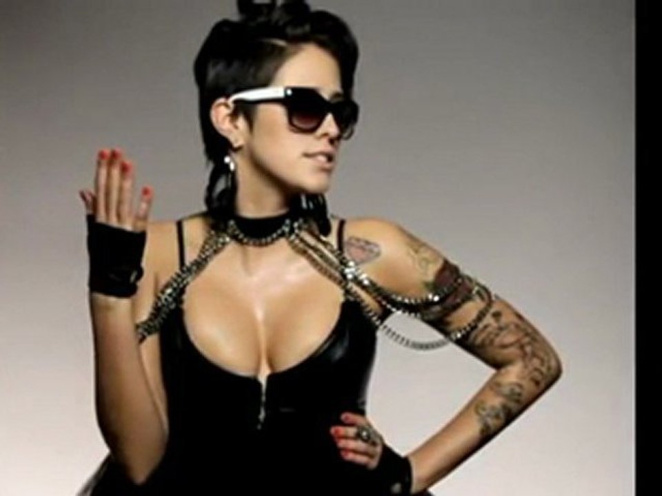 Dev Ft T-Pain - Naked ( 2012 )(The New World Music Daha Fazlası İçin (For More)  https://www.facebook.com/thenewworldmusic)