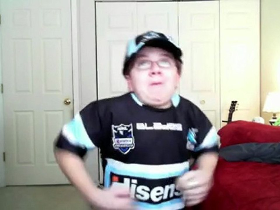 Australian Rugby Team Cronulla Sharks Theme Song With Me Video Dailymotion