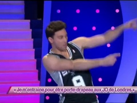 Lamine Lezghad - Porte-drapeau aux JO