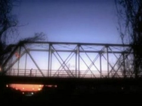 Les Frères Scott ONE THREE HILL