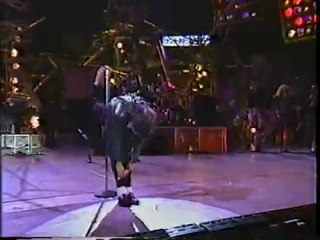 Michael Jackson - Bad @ Yokohama