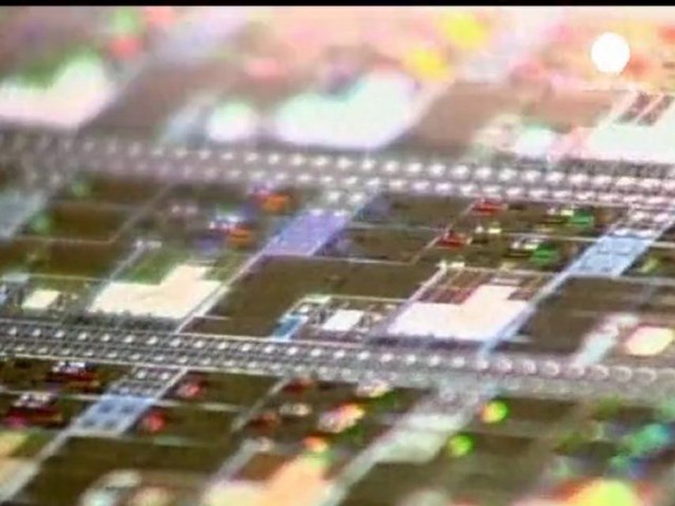 NEC on bin kişiyi işten çıkarıyor