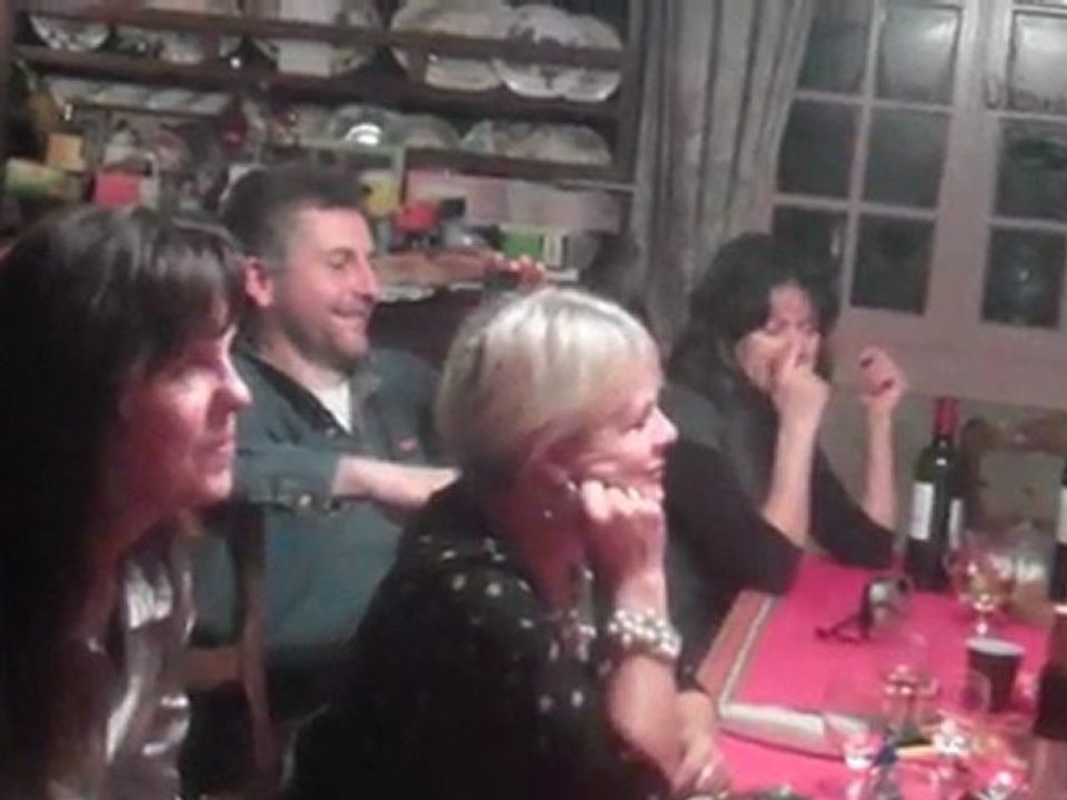 chiffons, ferraille et vieux papiers....parole et musique Michel Marilly