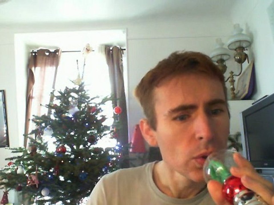 Wiwi égratigne "les pages" de Teri Moïse