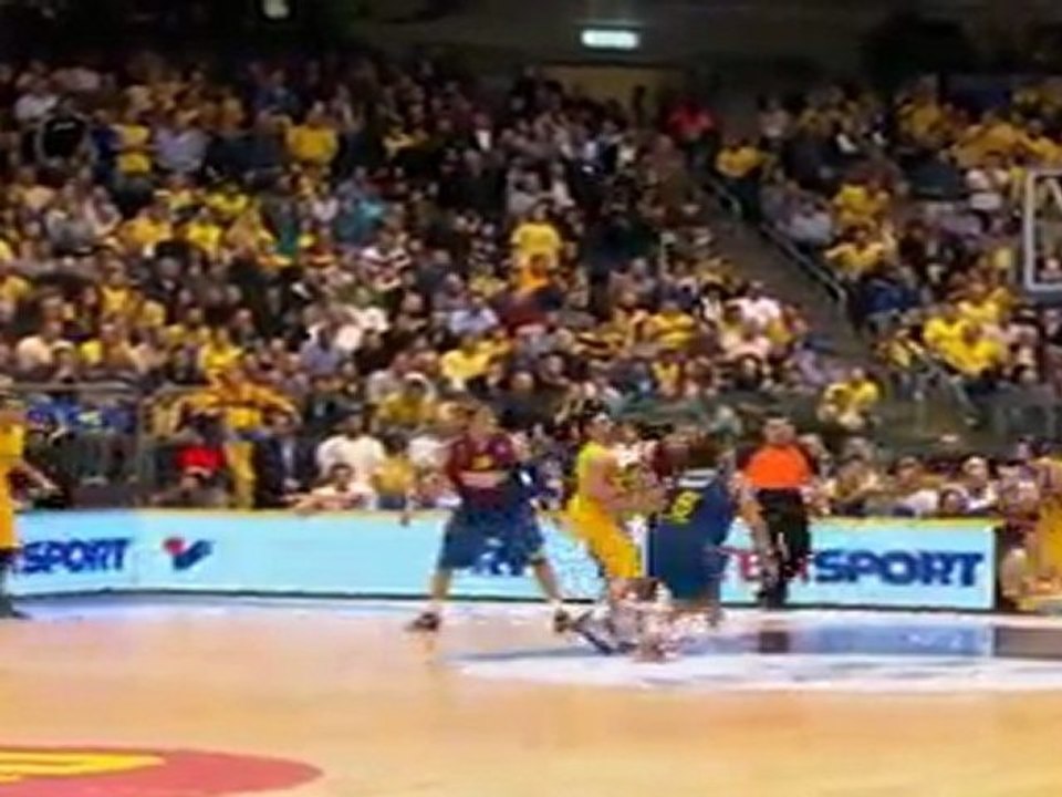 Play of the Game: Hendrix, Maccabi Electra